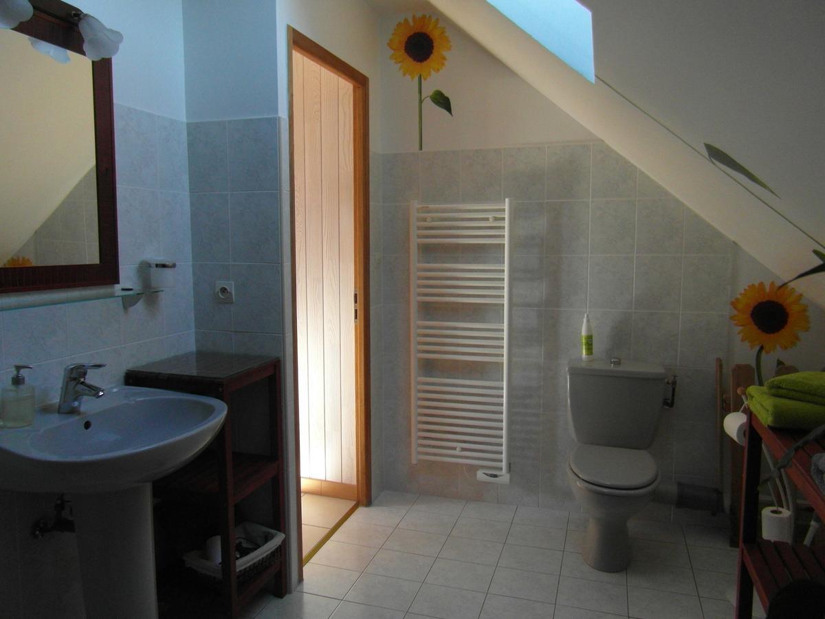 Au Vieux Tilleul Bed & Breakfast Veynes Bagian luar foto